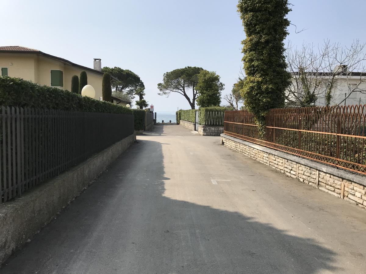 Lazise Promenade Pirandello Hotel Exterior foto